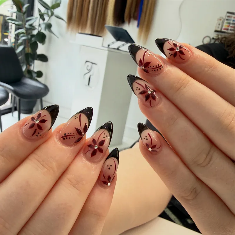 Nails by Rita at work